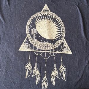 Torrid Lune soleil graphic tee